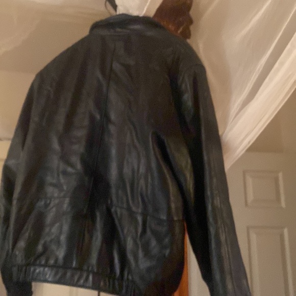 Black leather bonnet hacket - Picture 5 of 7